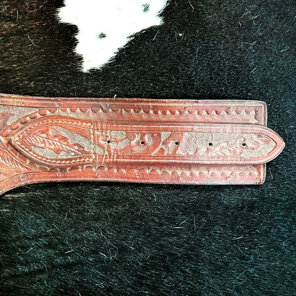 Brown Leather Western Holster Set - Picture 6 of 9